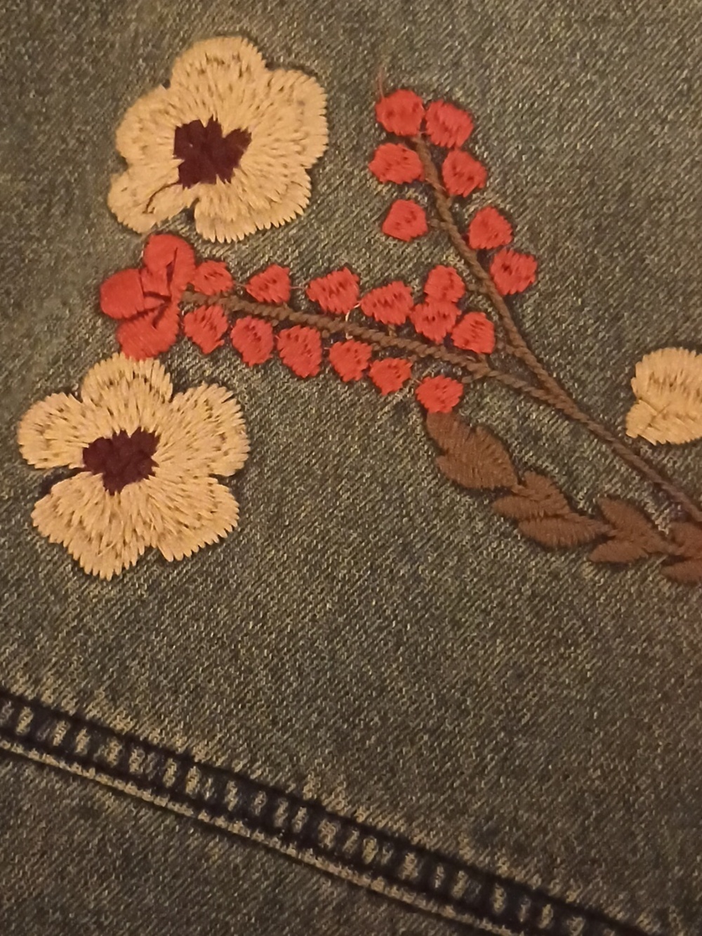Vintage Veveret Embroidered Jean Jacket - Picture 8 of 10